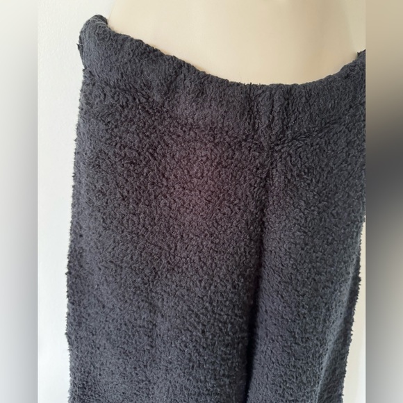 SKIMS Cozy Knit Joggers - Picture 9 of 11